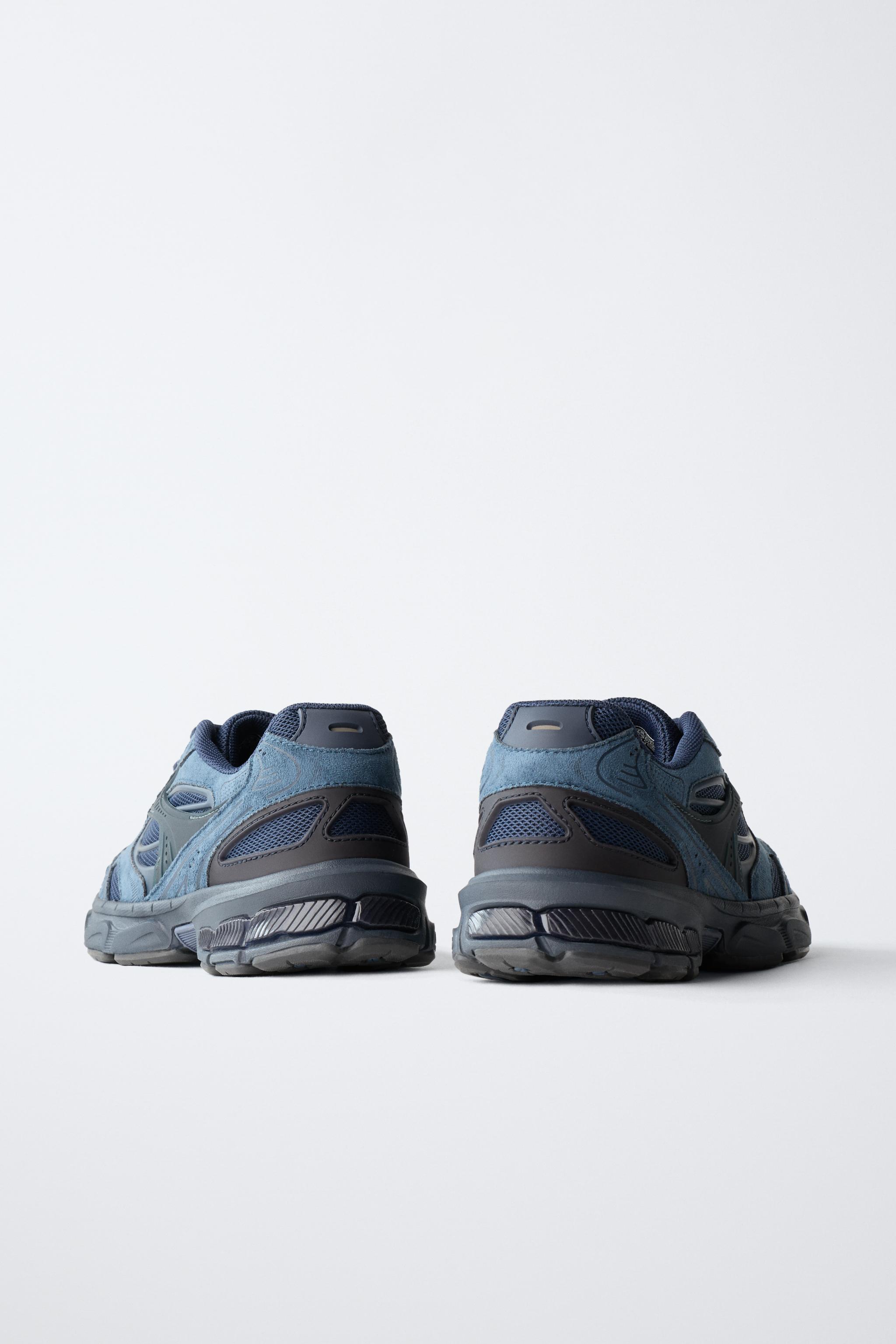 TENNIS AVEC PIÈCES MULTIPLES